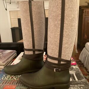 Salvatore ferragamo felt and rubber boots